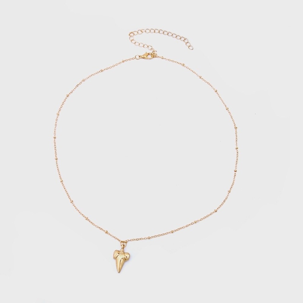 Last 1✨🆕Aretha Gold Shark Tooth Pendant Necklace - Picture 8 of 8